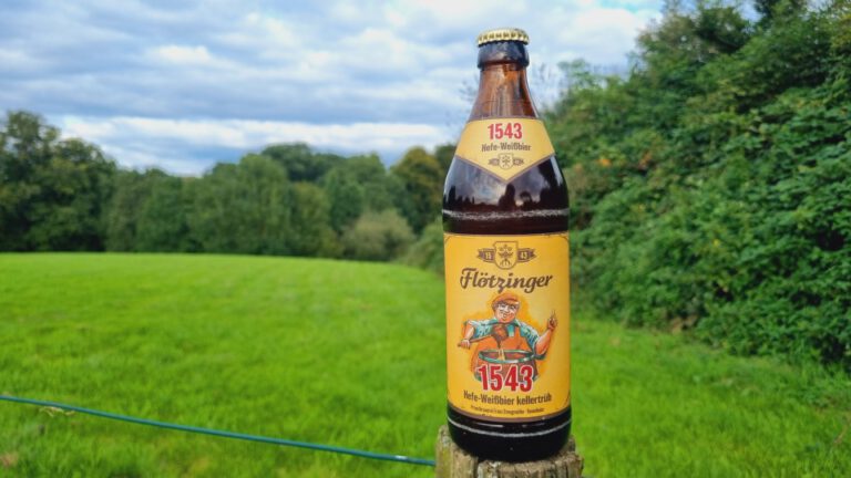 Flötzinger 1543 Hefe Weißbier kellertrüb2