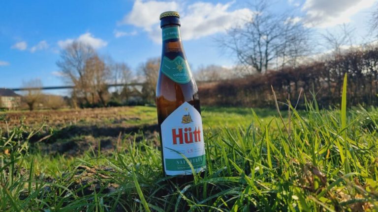 Hütt Naturtrüb5