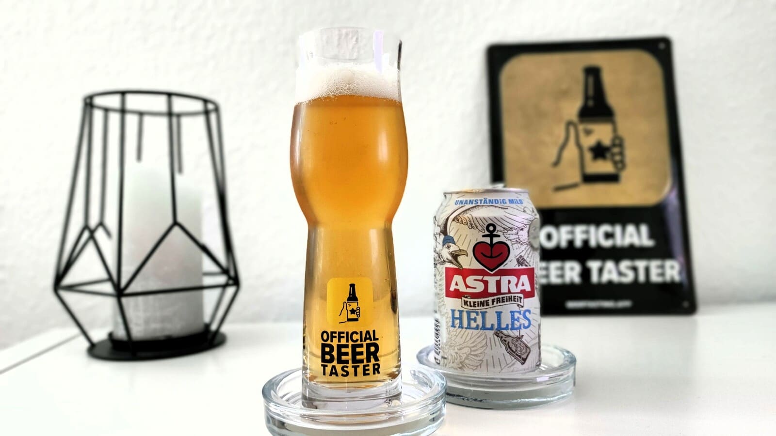 Astra Kleine Freiheit Helles im Glas